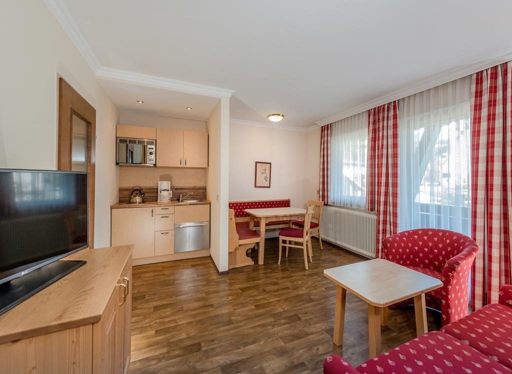 Appartement Resort Hanneshof Filzmoos Exterior photo